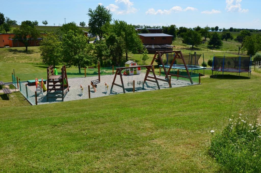 Hotel Horse Riding - Jezdecky Areal Trsice Exterior photo